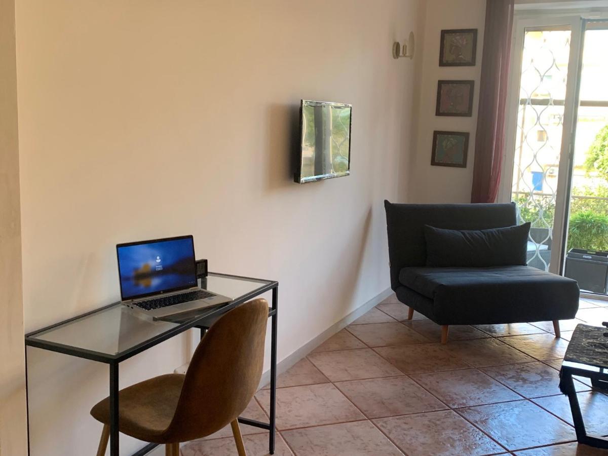Chez Nous Lägenhet Rom Exteriör bild